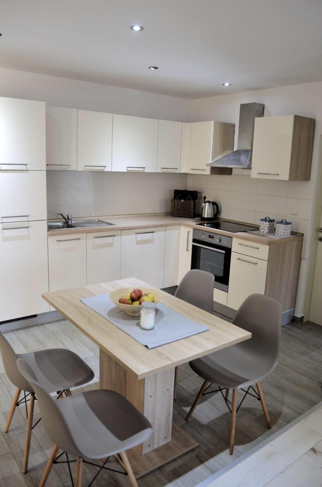 Apartmani Spanja Vodice Dış mekan fotoğraf